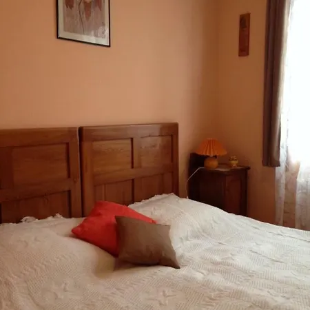 Apartment Roza *