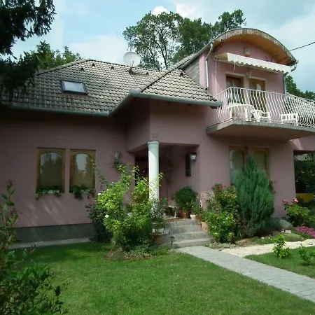 Roza Apartment Balatonlelle